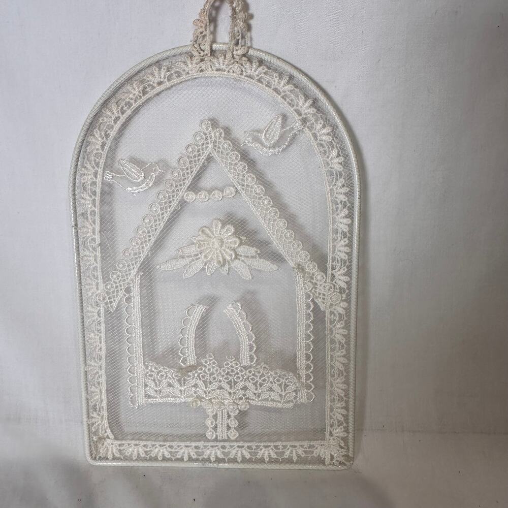 Vintage Hand Embroidered White Lace Plaque Birdhouse Window Shaped Frame Decor